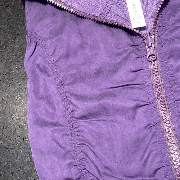 Lululemon Zip-Up Jacket - Picture 3 of 5